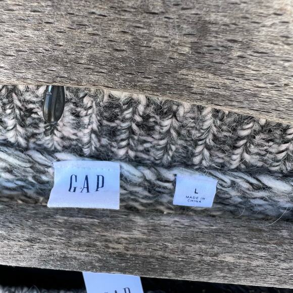 Gap gray white chunky knit fisherman weave sweater wool blend LARGE NWT - Picture 2 of 6